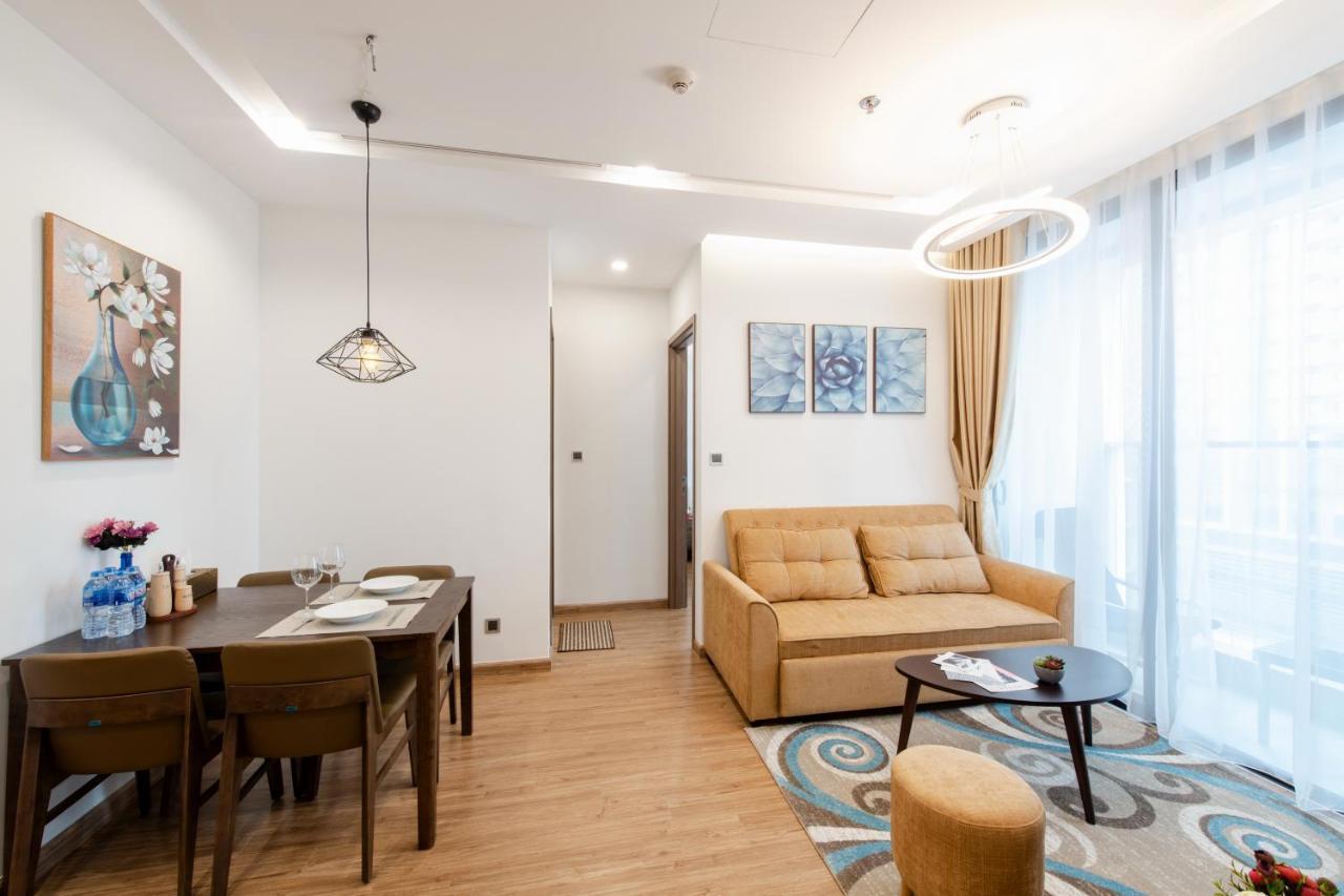 Hi-Home Suites - Vinhomes Metropolis Ханой Экстерьер фото